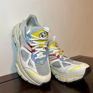 Axel Arigato Women’s White Marathon Runner Sneakers (Size 8.5)